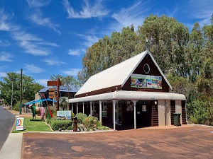 Waroona Visitor Centre & Gallery